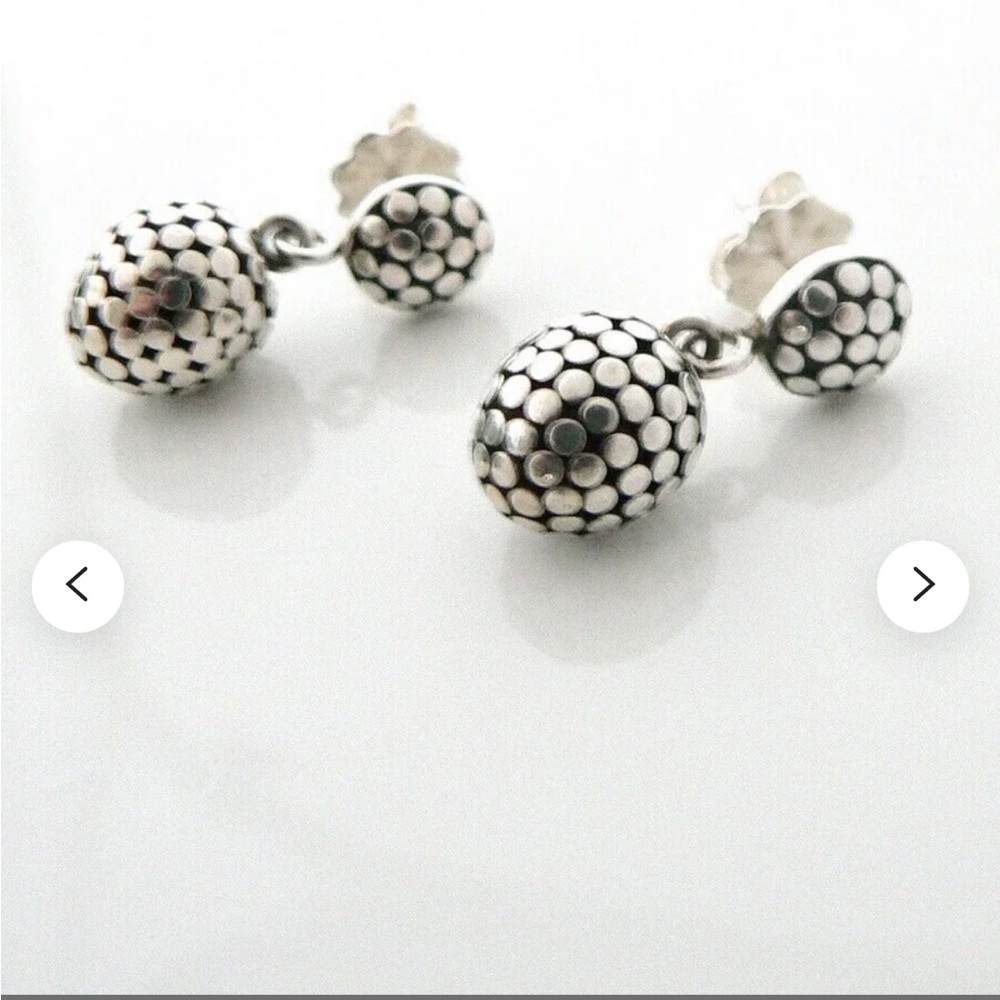 Dangle earrings - Picture 3 of 5